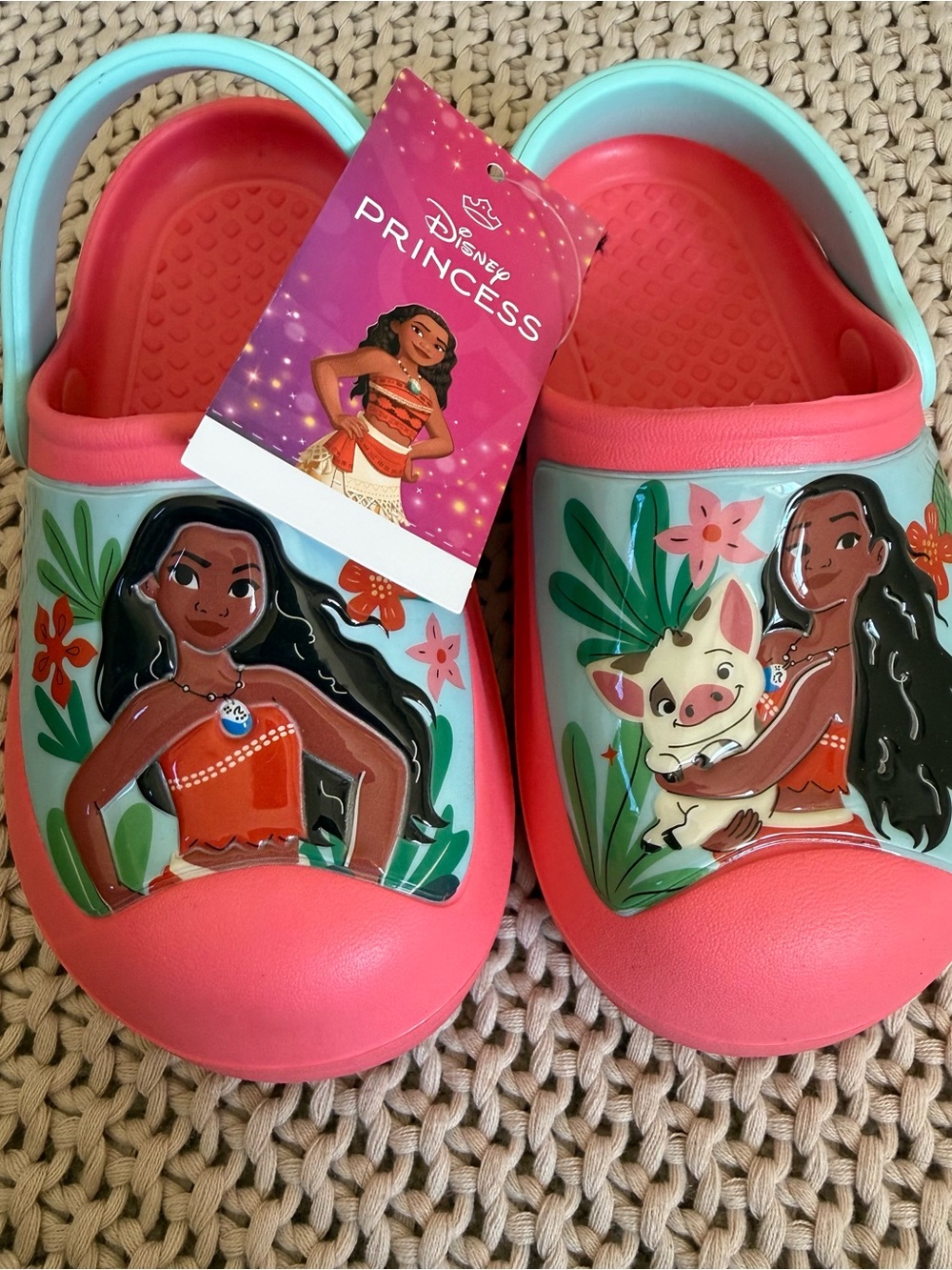 Girls Moana Slides size 9/10 - Picture 2 of 5